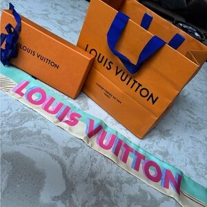 Authentic LV Bandeau BRAND NEW. Excellent idea for Easter or Mother’s Day gift!